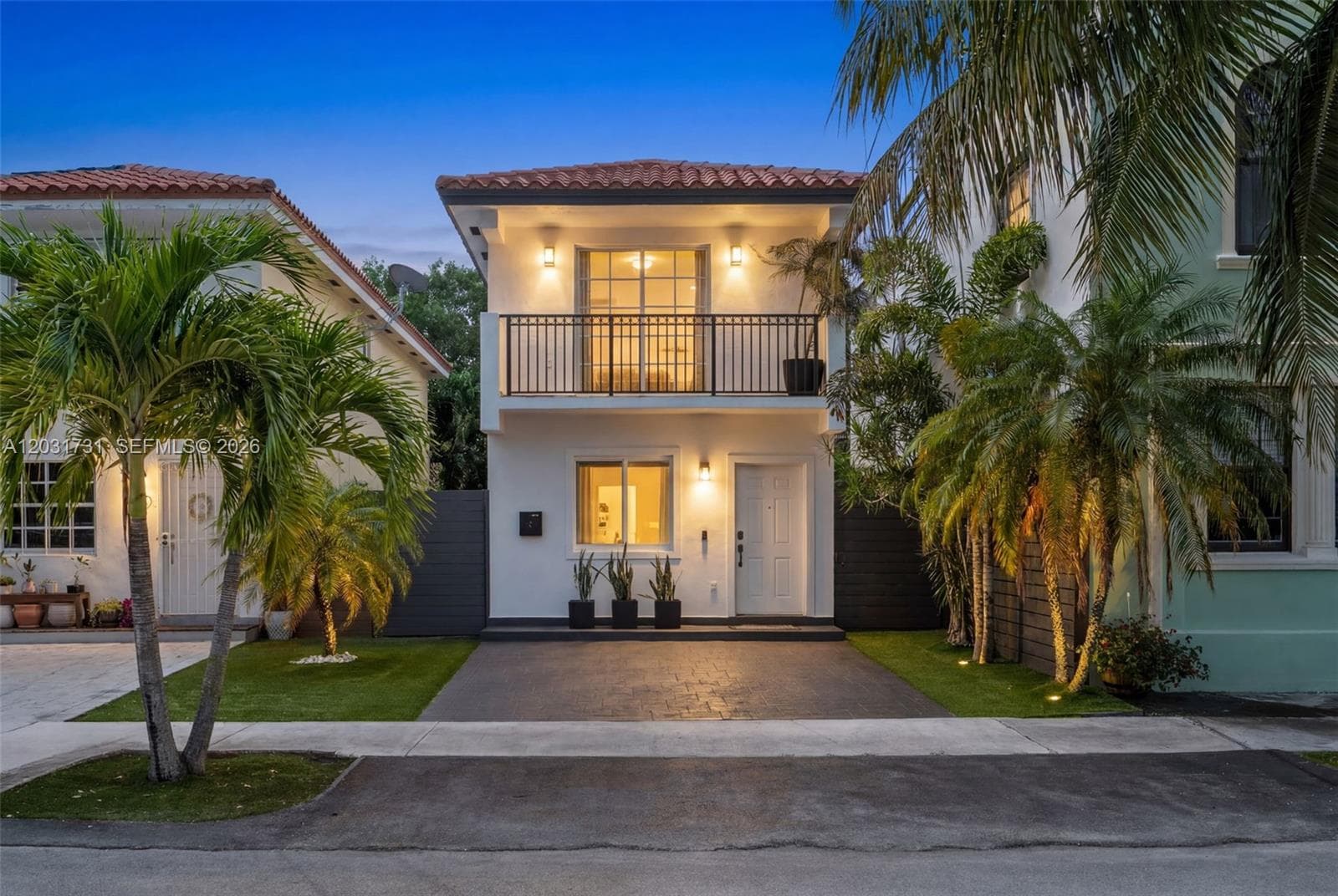 2752 SW 11th St, Miami FL 33135 — 1