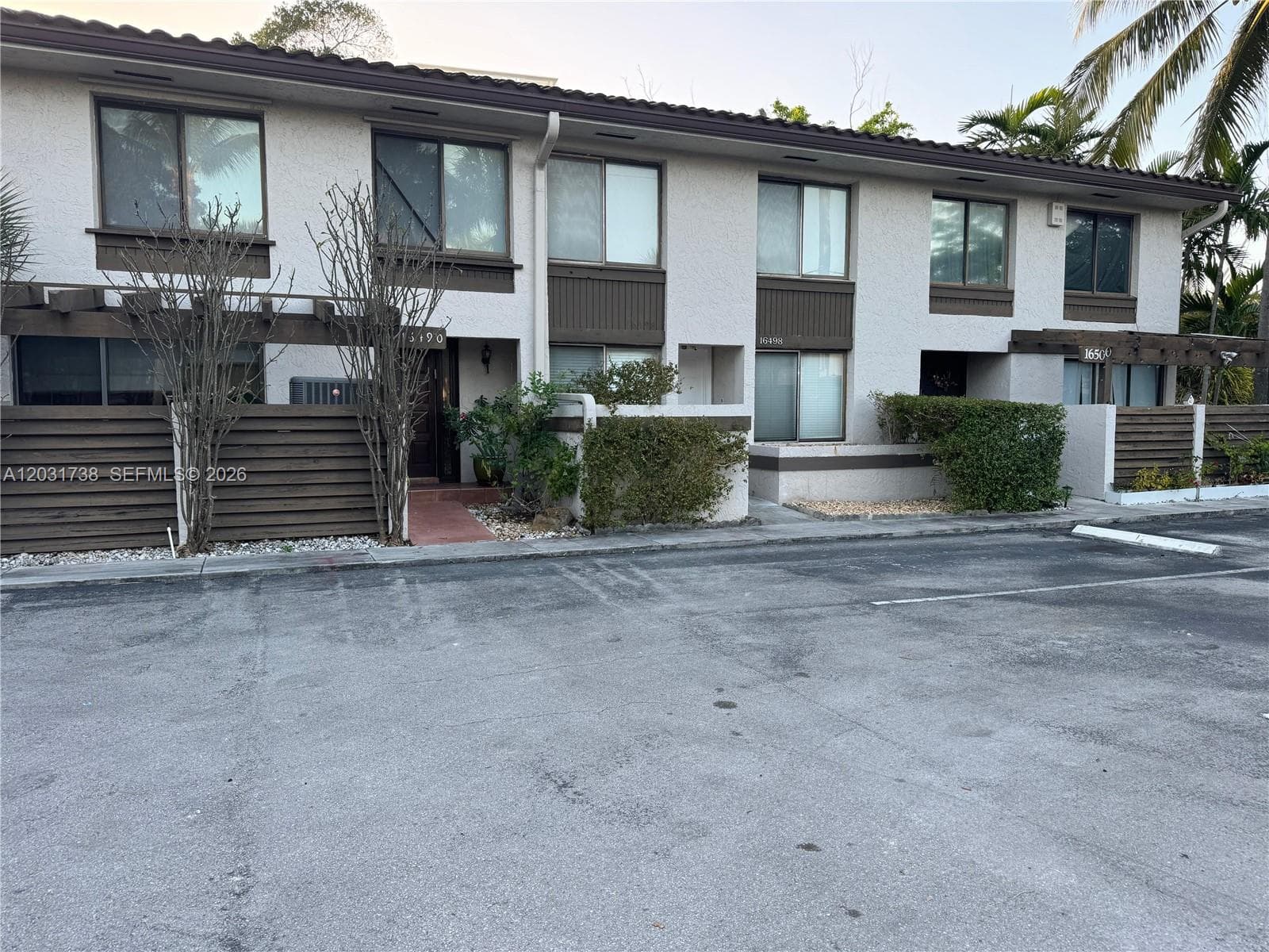 16498 NE 26th Ave # 12, North Miami Beach FL 33160 — 11