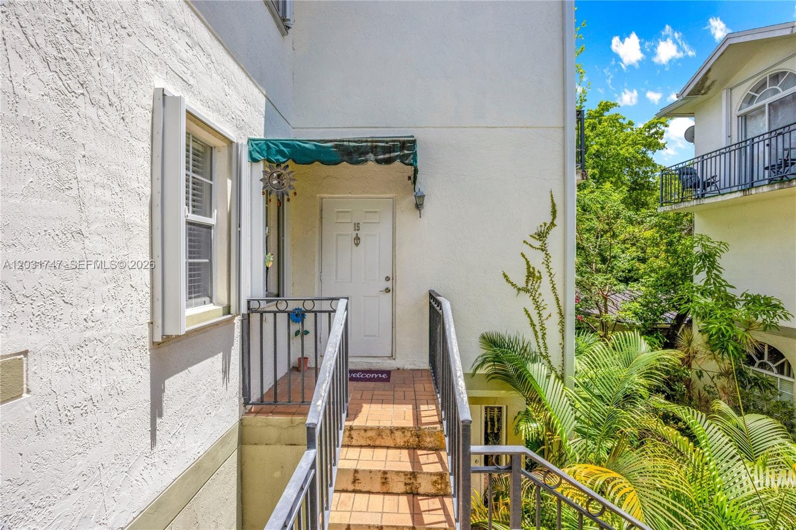 2850 Coconut Ave # 15, Miami FL 33133 — 24