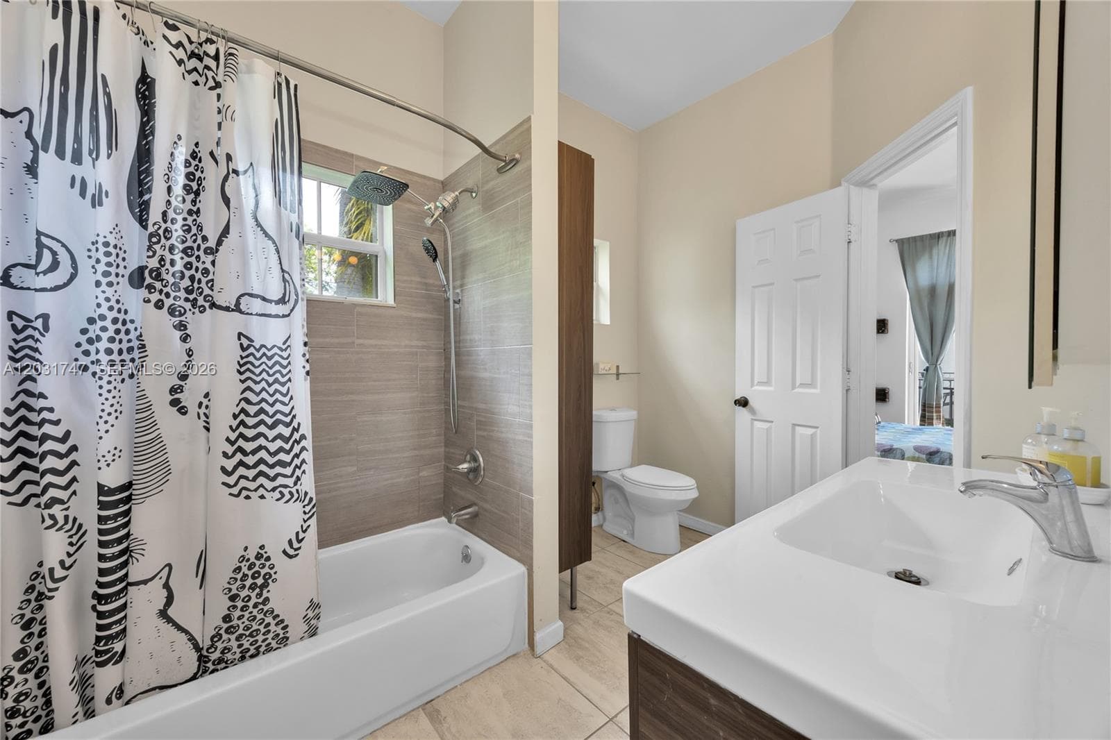 2850 Coconut Ave # 15, Miami FL 33133 — 21