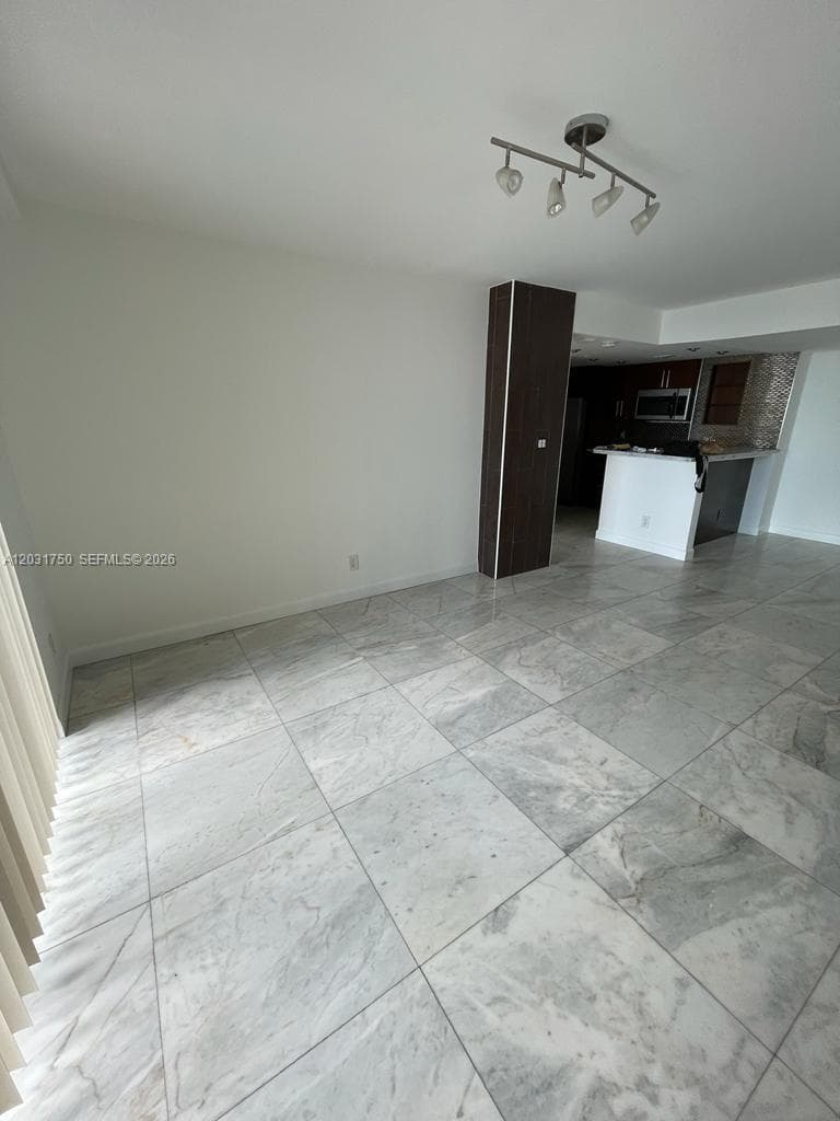 770 Claughton Island Dr # 1504, Miami FL 33131 — 3
