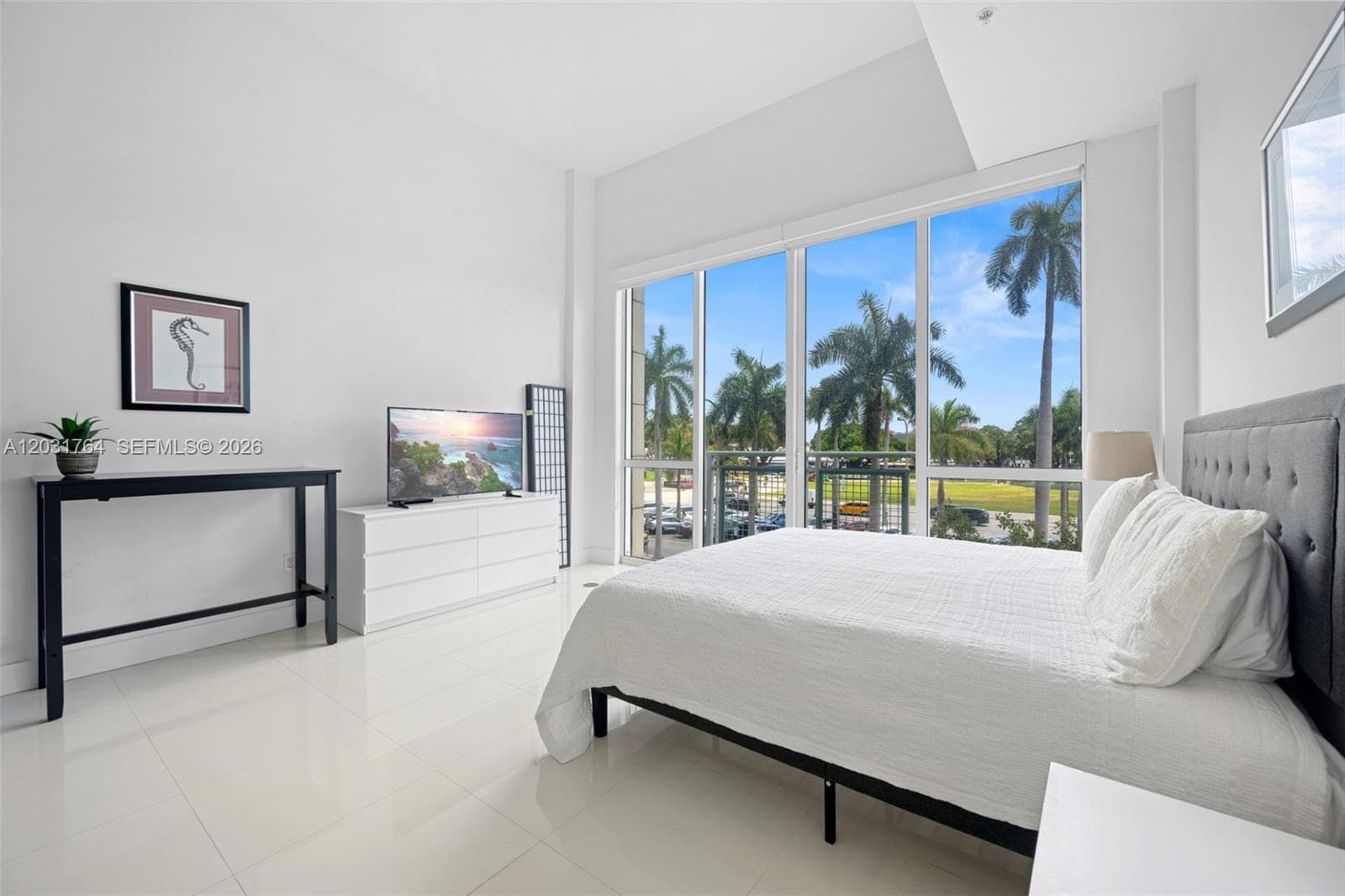 253 NE 2nd St # 231, Miami FL 33132 — 2