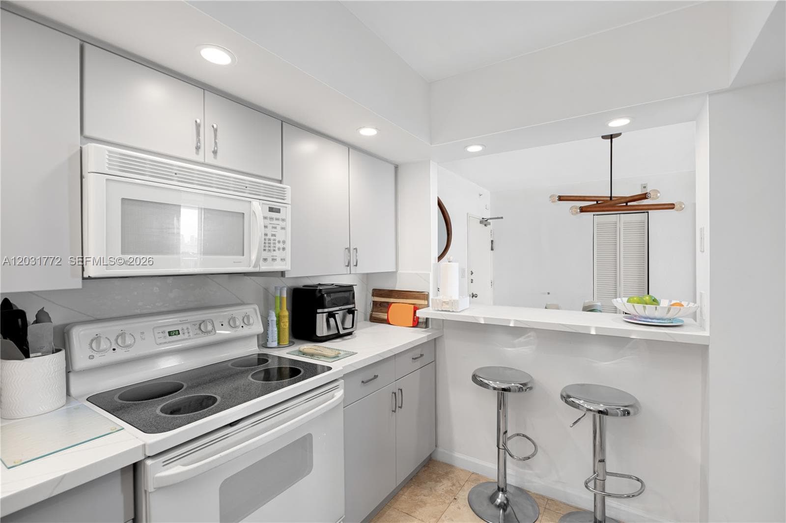 5600 Collins Ave # 14R, Miami Beach FL 33140 — 13