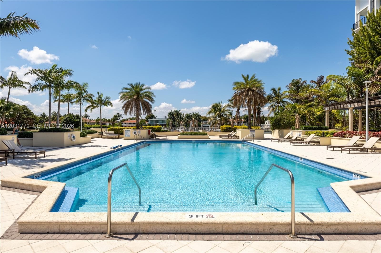 5600 Collins Ave # 14R, Miami Beach FL 33140 — 7