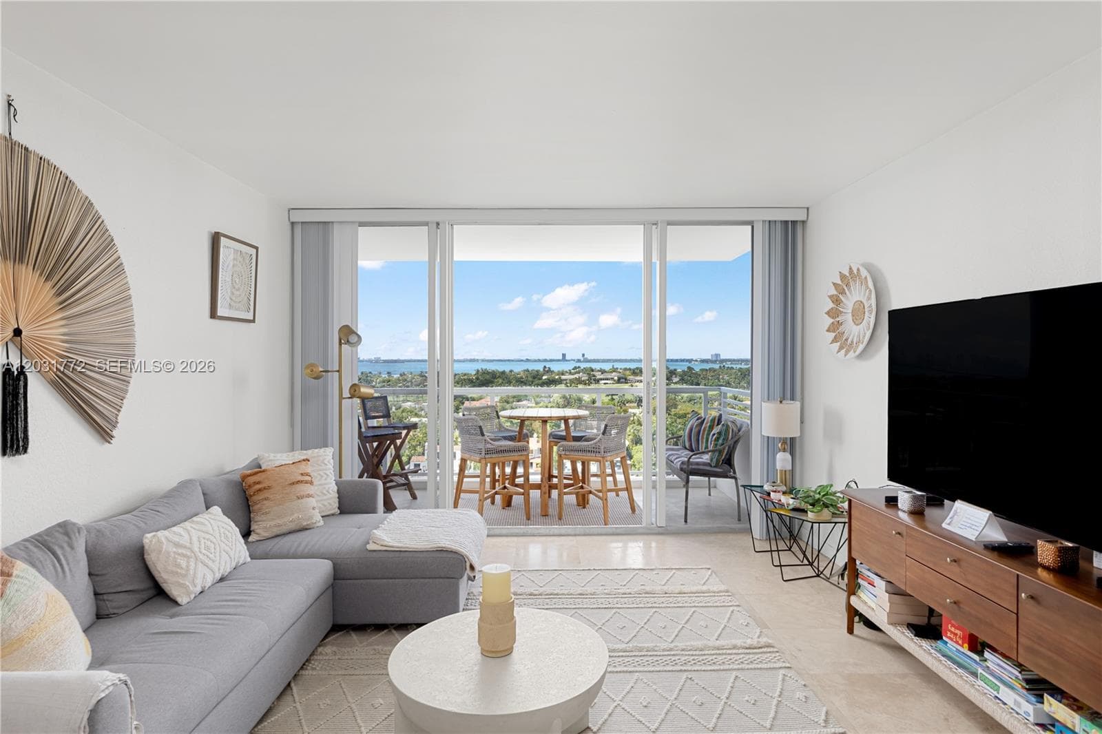 5600 Collins Ave # 14R, Miami Beach FL 33140 — 3