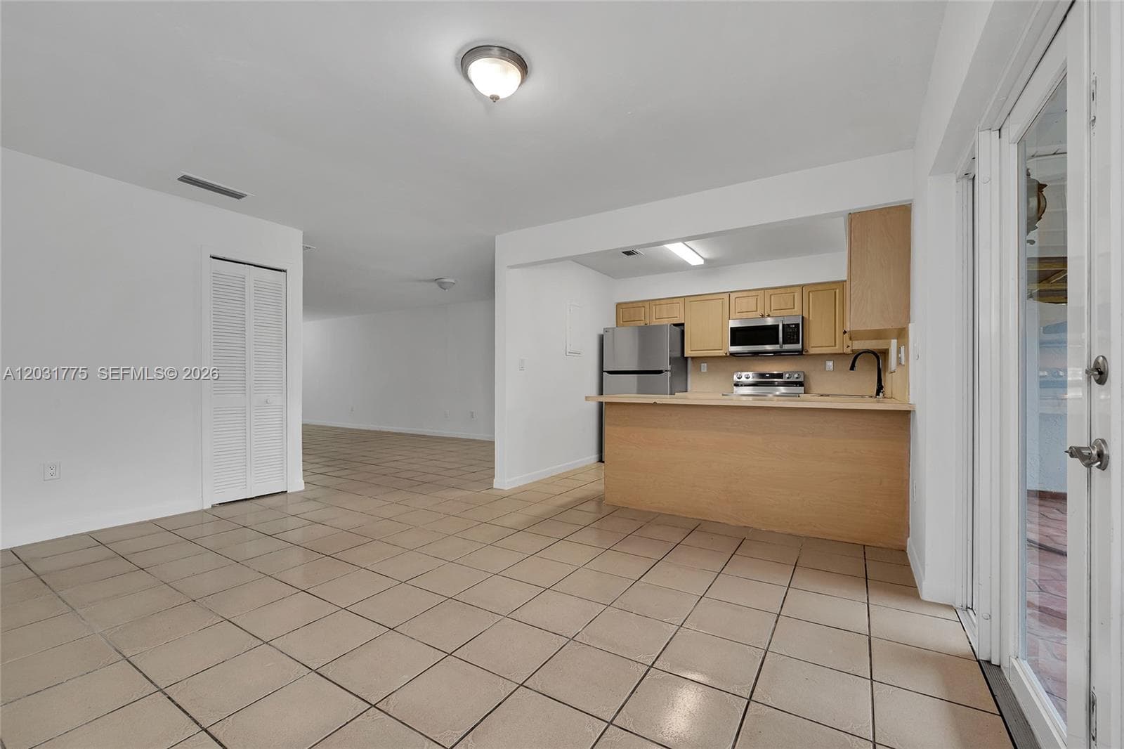 23 NW 109th Ave, Miami FL 33172 — 12