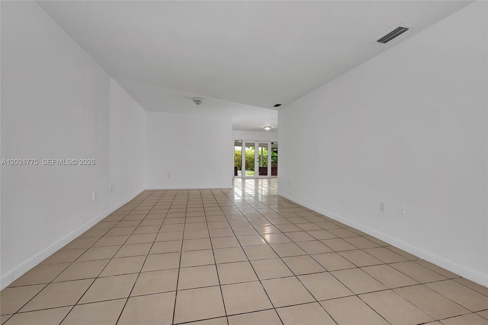 23 NW 109th Ave, Miami FL 33172 — 9
