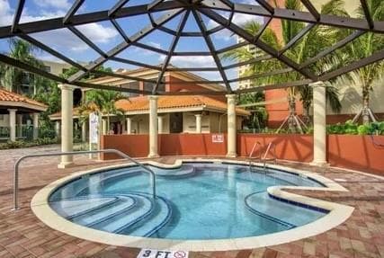 9517 Fontainebleau Boulevard # 301, Miami FL 33172 — 10