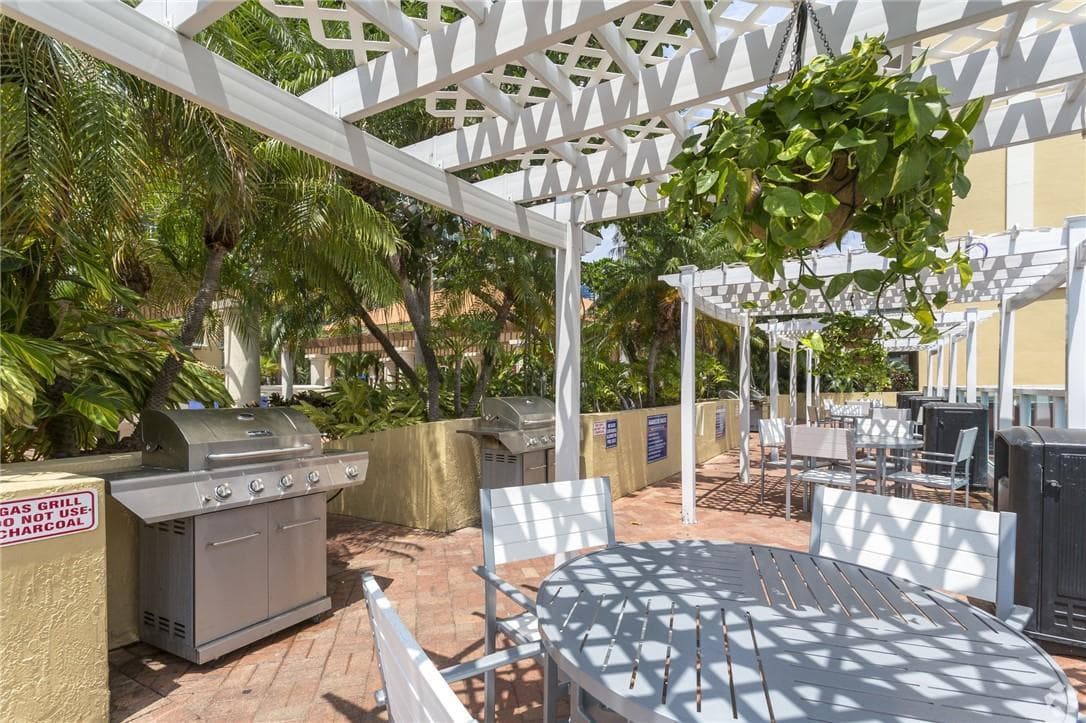 16900 N Bay Road # 601, Sunny Isles Beach FL 33160 — 22
