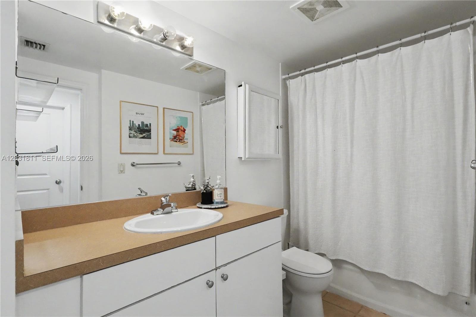 1250 S Miami Ave # 1701, Miami FL 33130 — 20