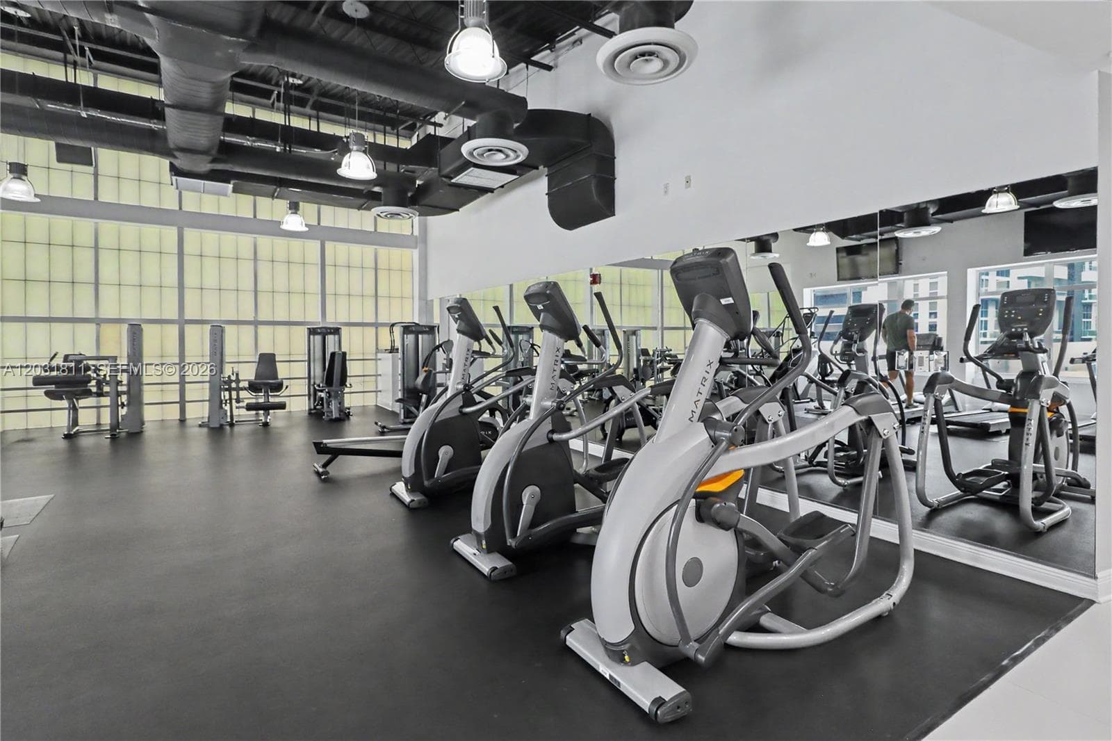 1250 S Miami Ave # 1701, Miami FL 33130 — 30