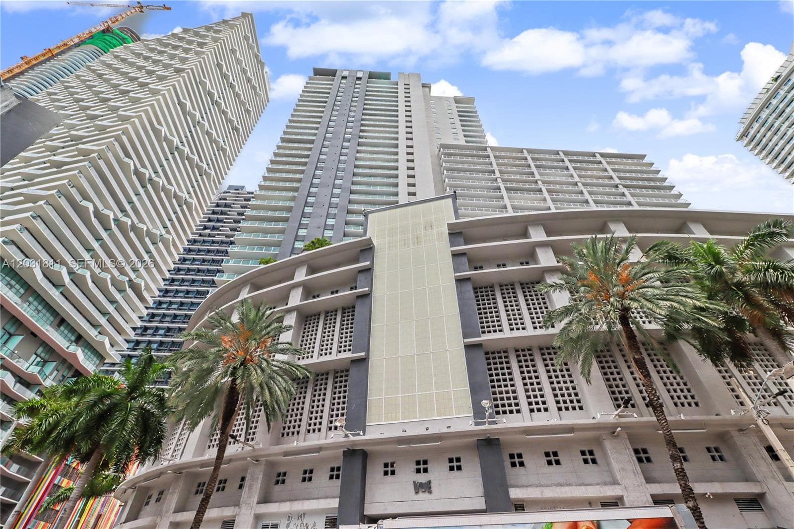 1250 S Miami Ave # 1701, Miami FL 33130 — 33