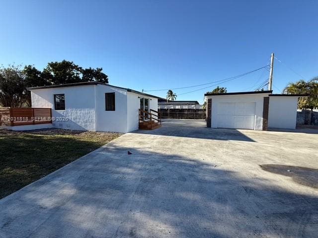 1800 SW 75th Ave Rd, Miami FL 33155 — 1