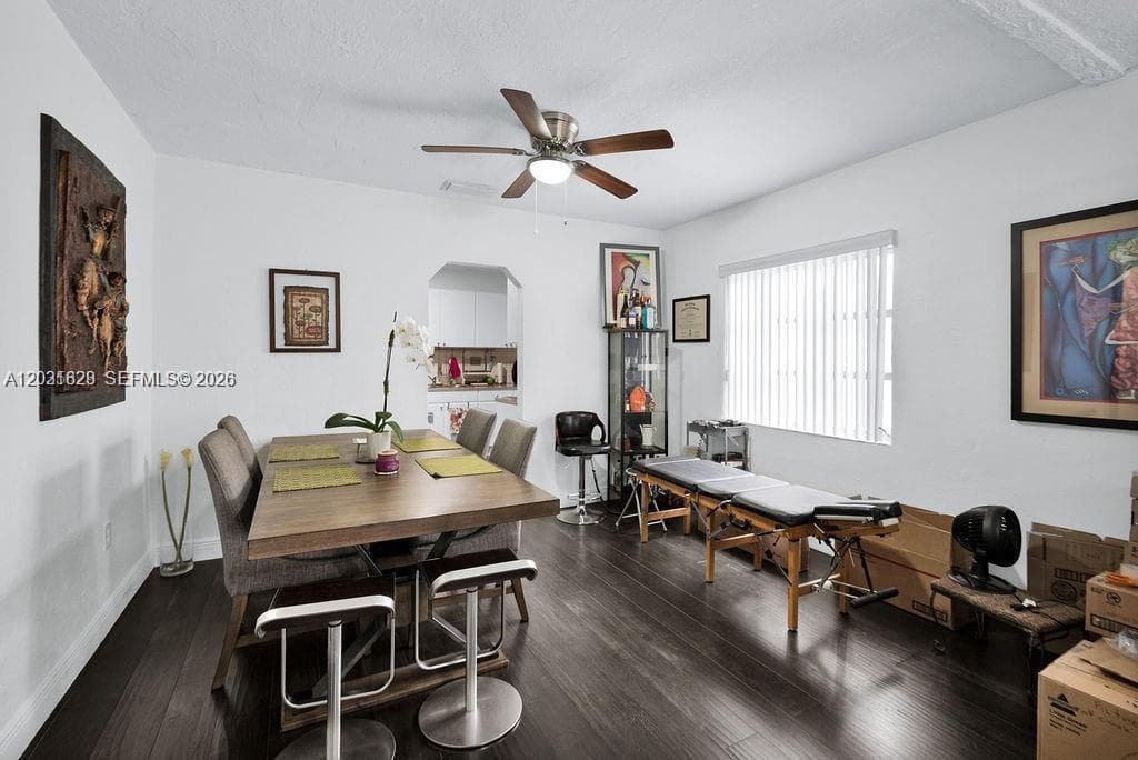 600 NW 34th Ave, Miami FL 33125 — 10