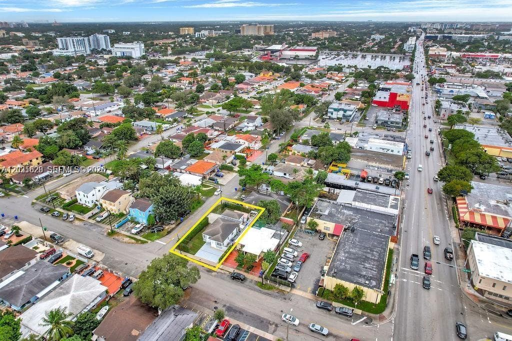 600 NW 34th Ave, Miami FL 33125 — 41