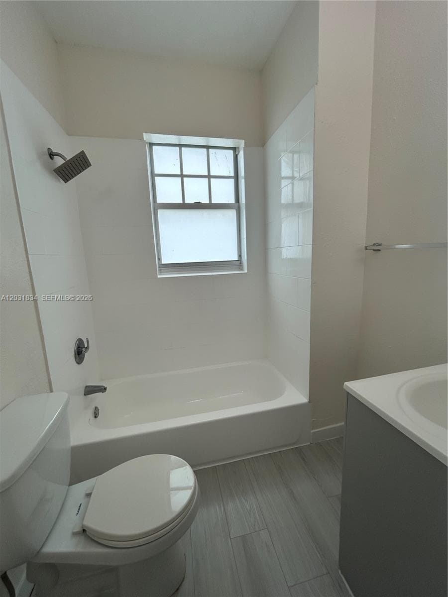 1017 Jefferson Ave # 306, Miami Beach FL 33139 — 7