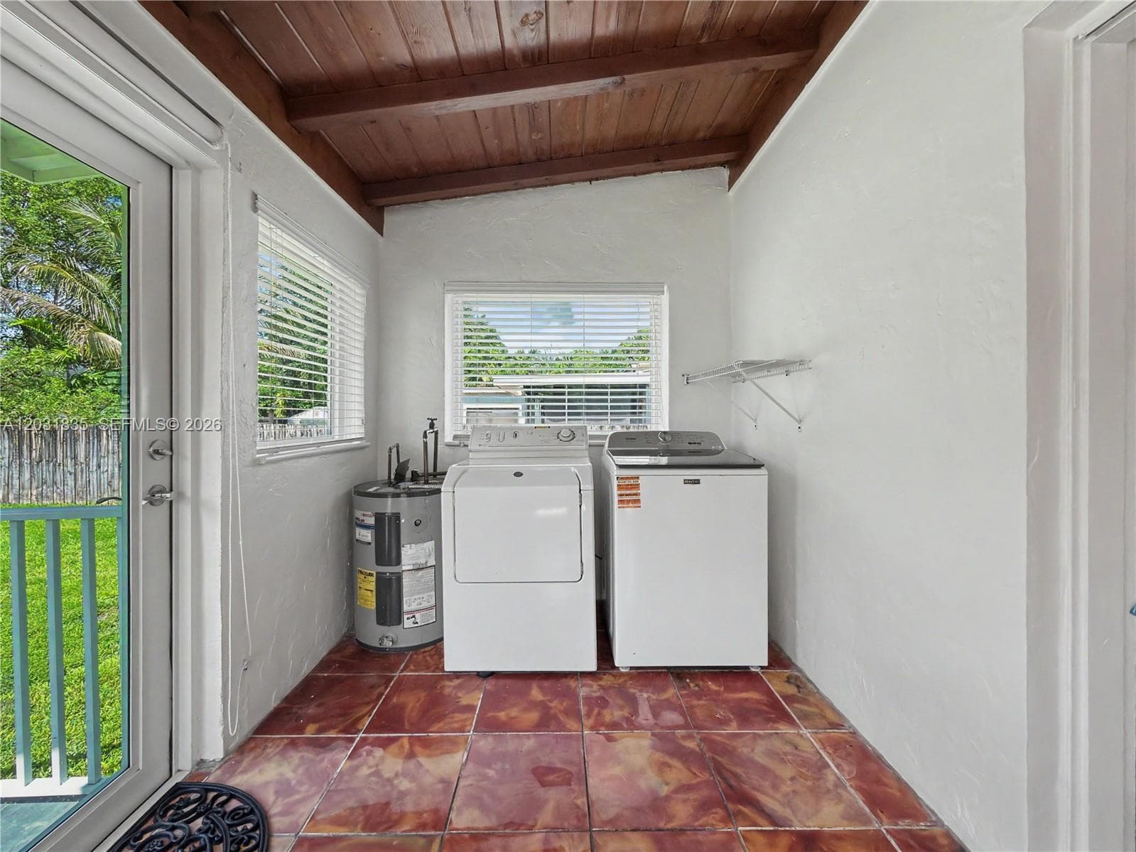 436 Lark Ave, Miami Springs FL 33166 — 27