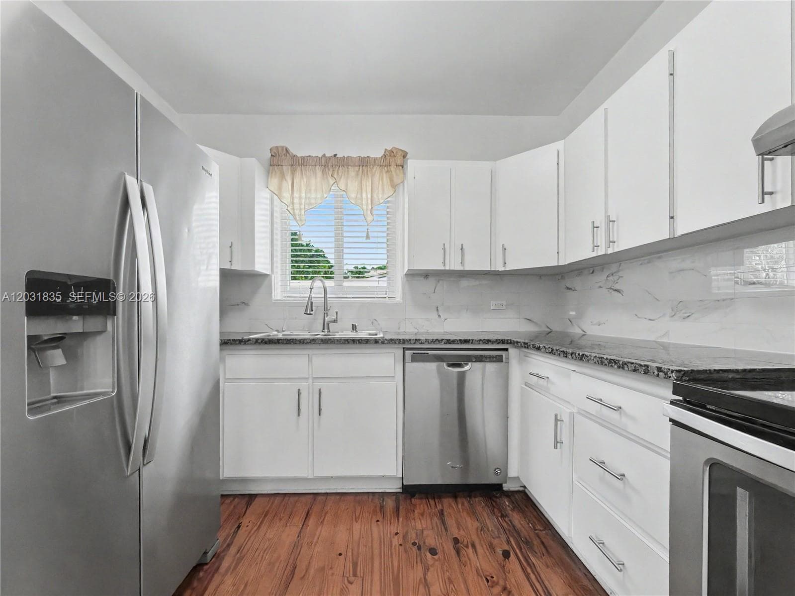436 Lark Ave, Miami Springs FL 33166 — 25
