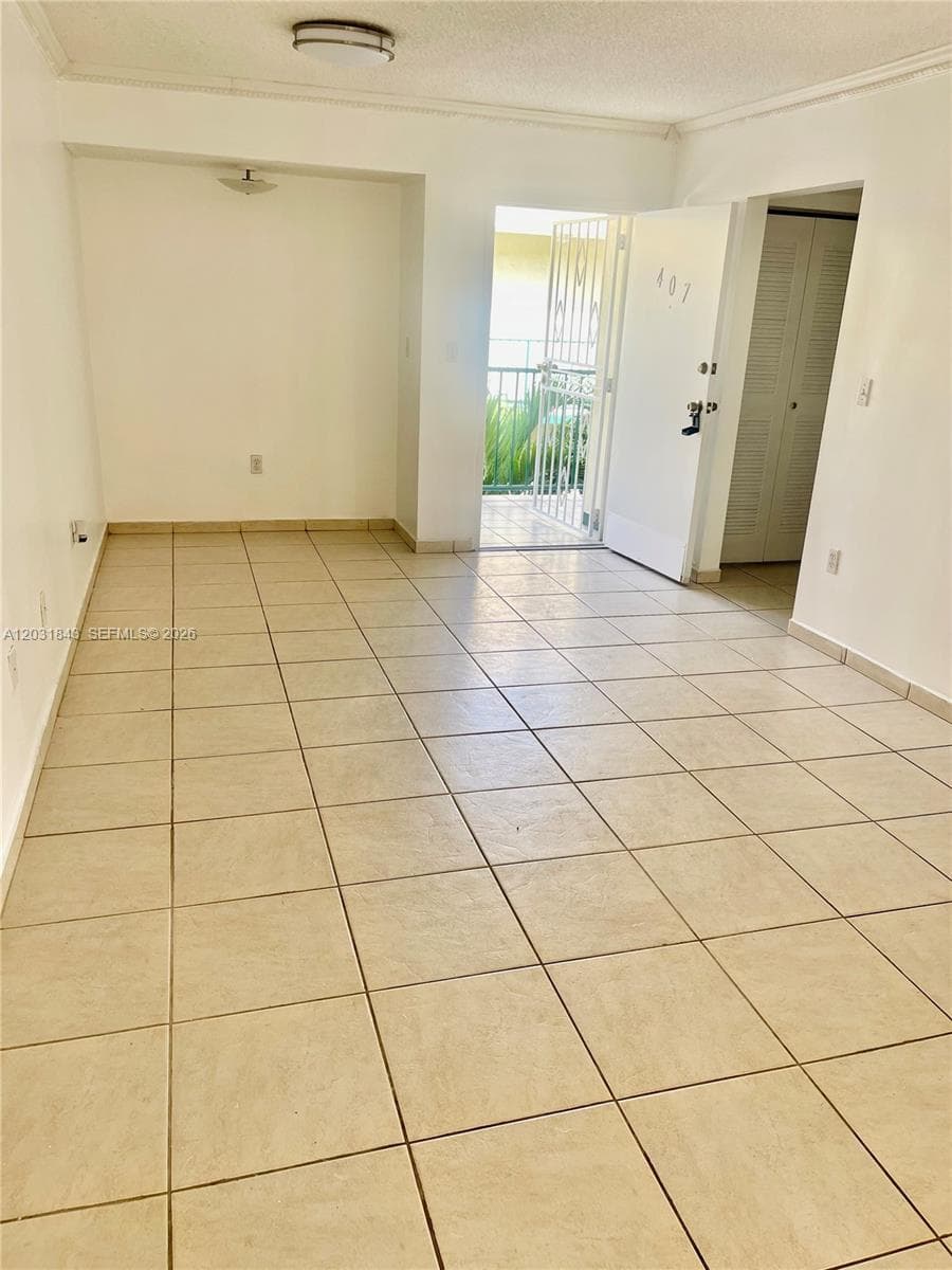 8321 NW 7th St # 407, Miami FL 33126 — 18