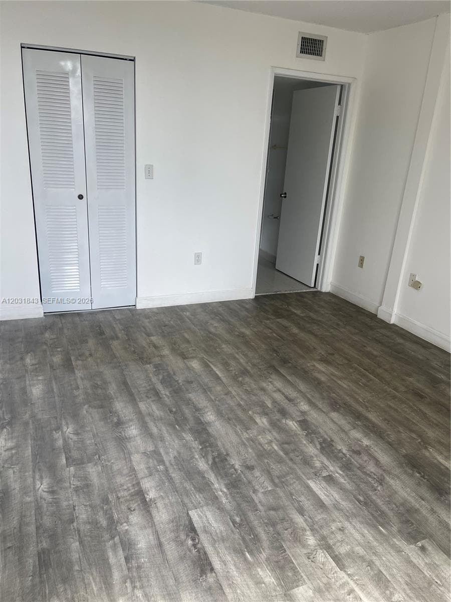 8321 NW 7th St # 407, Miami FL 33126 — 15