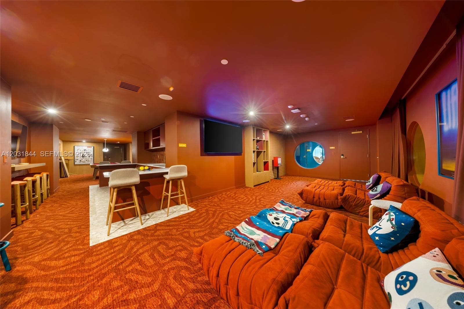 90 NE 32 # 1013, Miami FL 33137 — 27
