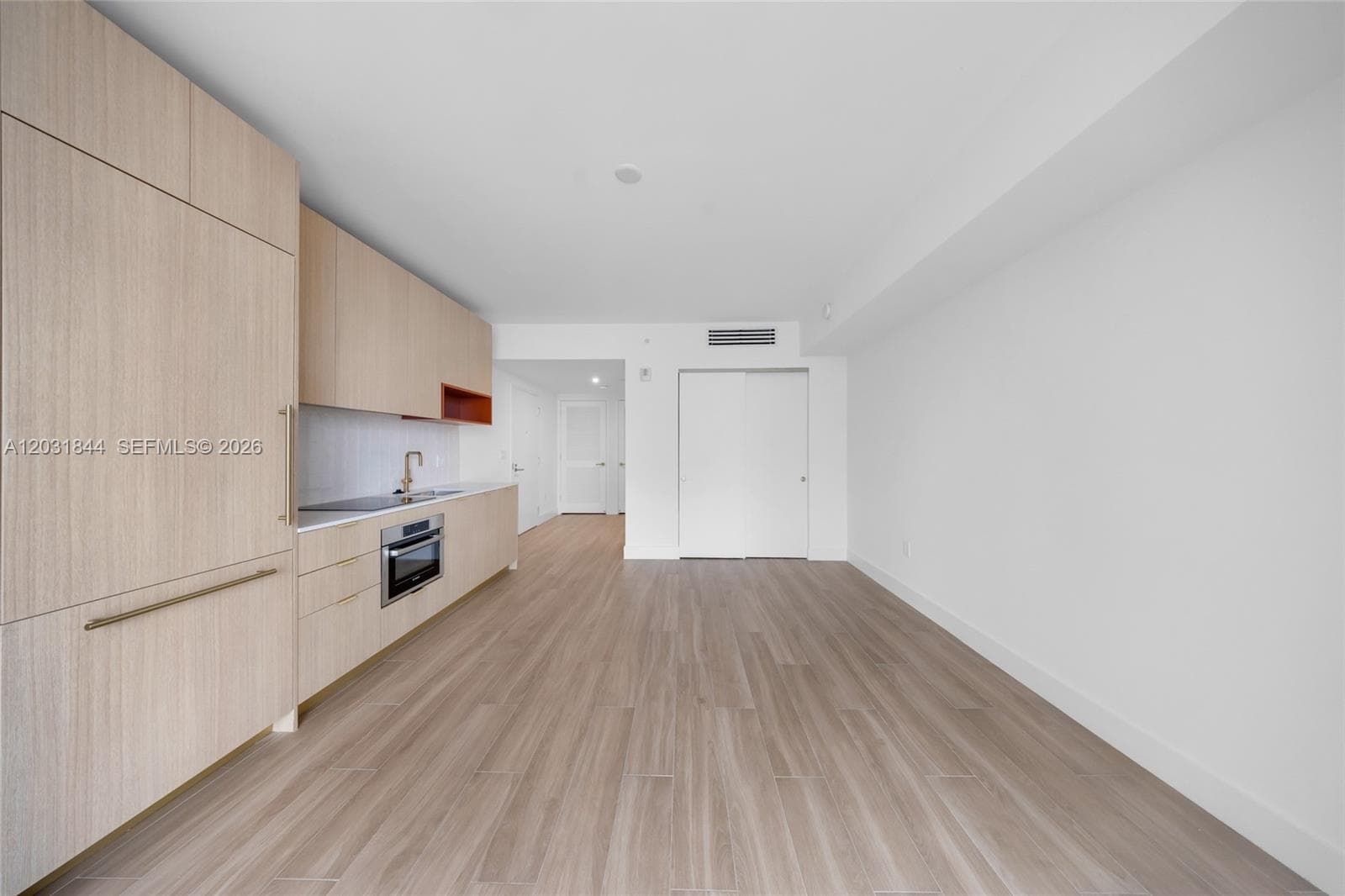 90 NE 32 # 1013, Miami FL 33137 — 7