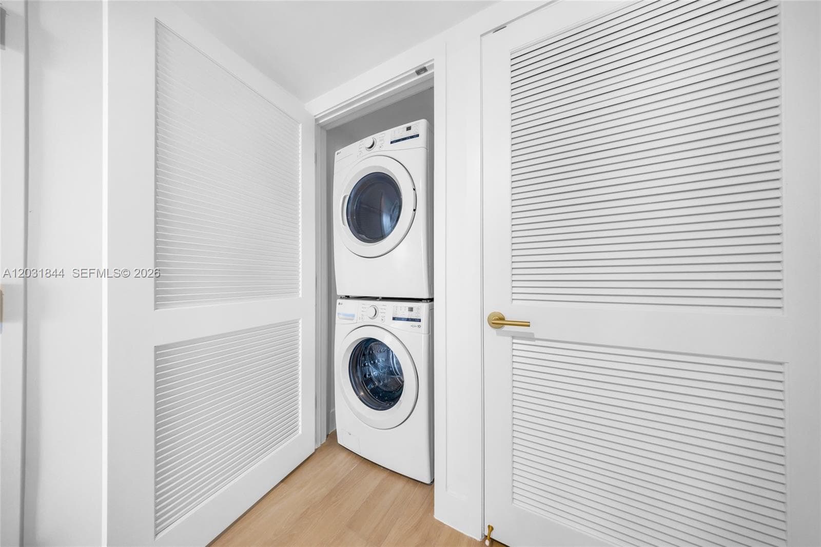 90 NE 32 # 1013, Miami FL 33137 — 10