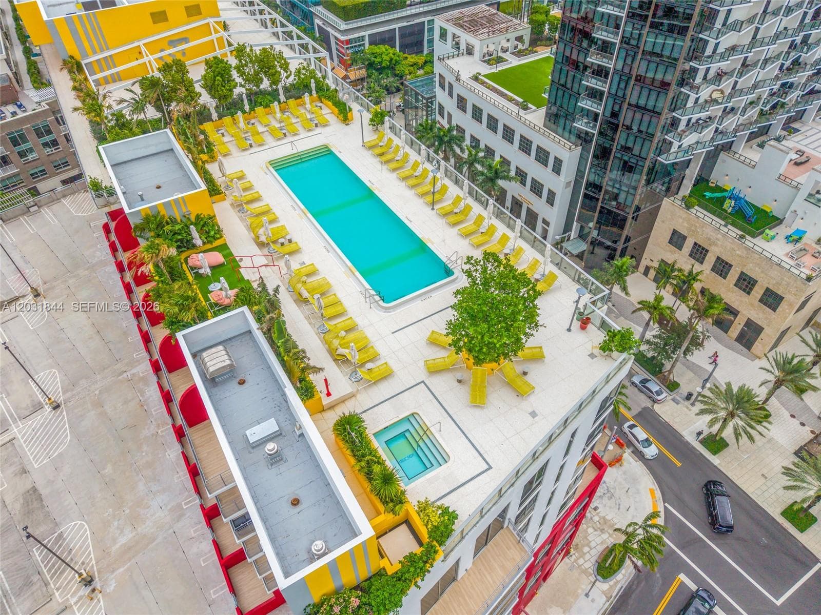 90 NE 32 # 1013, Miami FL 33137 — 59