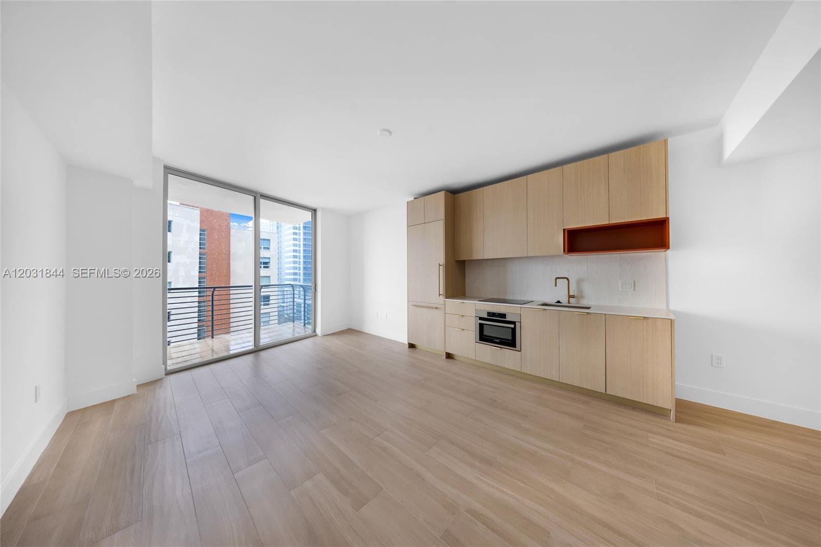 90 NE 32 # 1013, Miami FL 33137 — 4