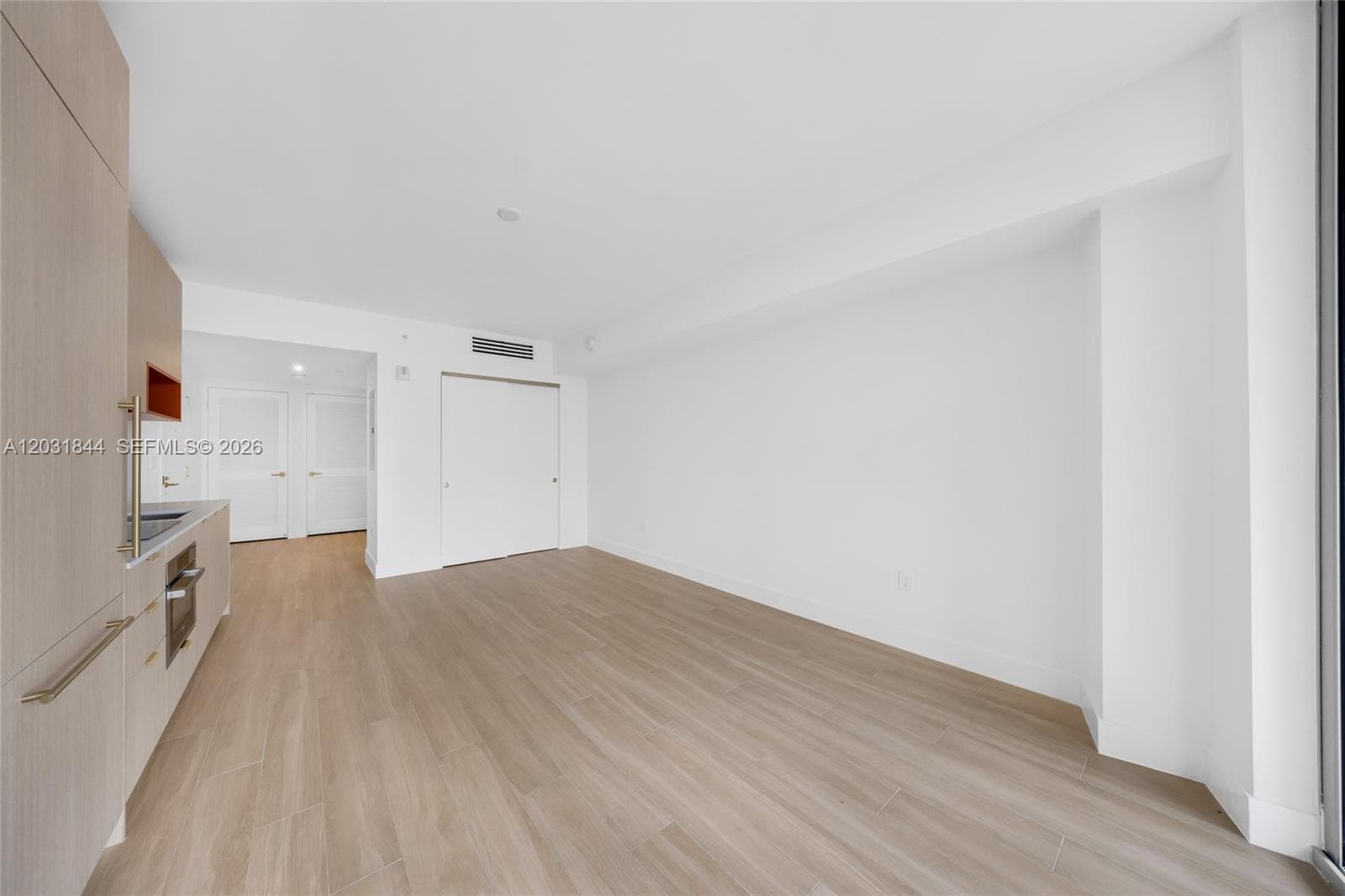 90 NE 32 # 1013, Miami FL 33137 — 8