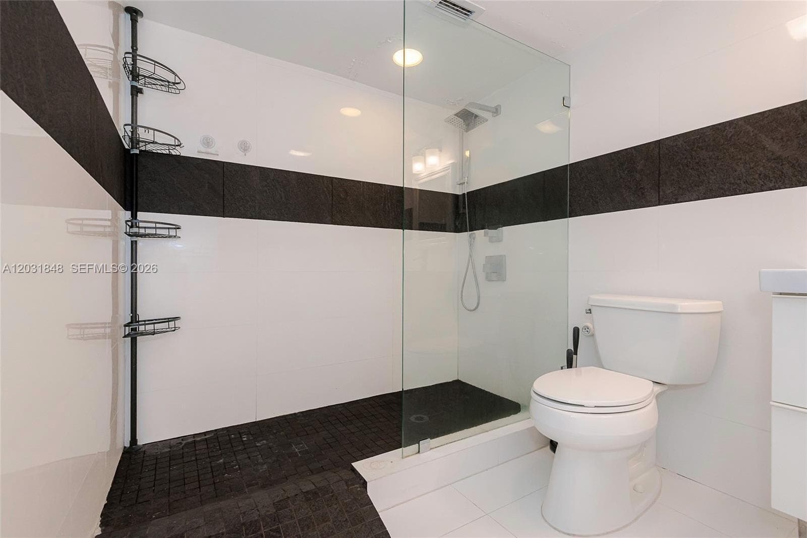 900 Bay Dr # 122, Miami Beach FL 33141 — 12