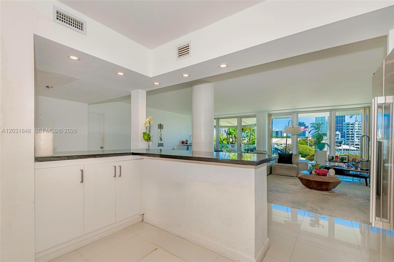 900 Bay Dr # 122, Miami Beach FL 33141 — 7