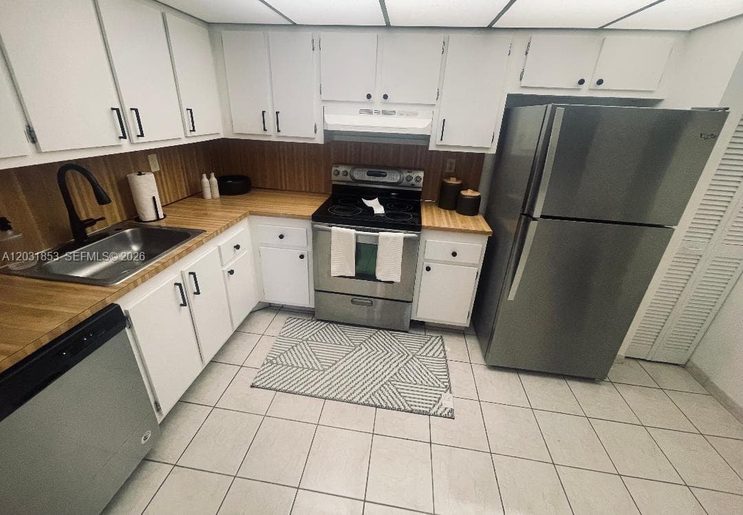 2625 Collins Ave # 502, Miami Beach FL 33140 — 3