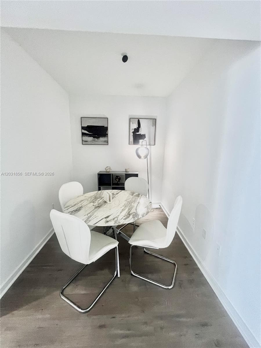 31 SE 6th St # 2307, Miami FL 33131 — 5