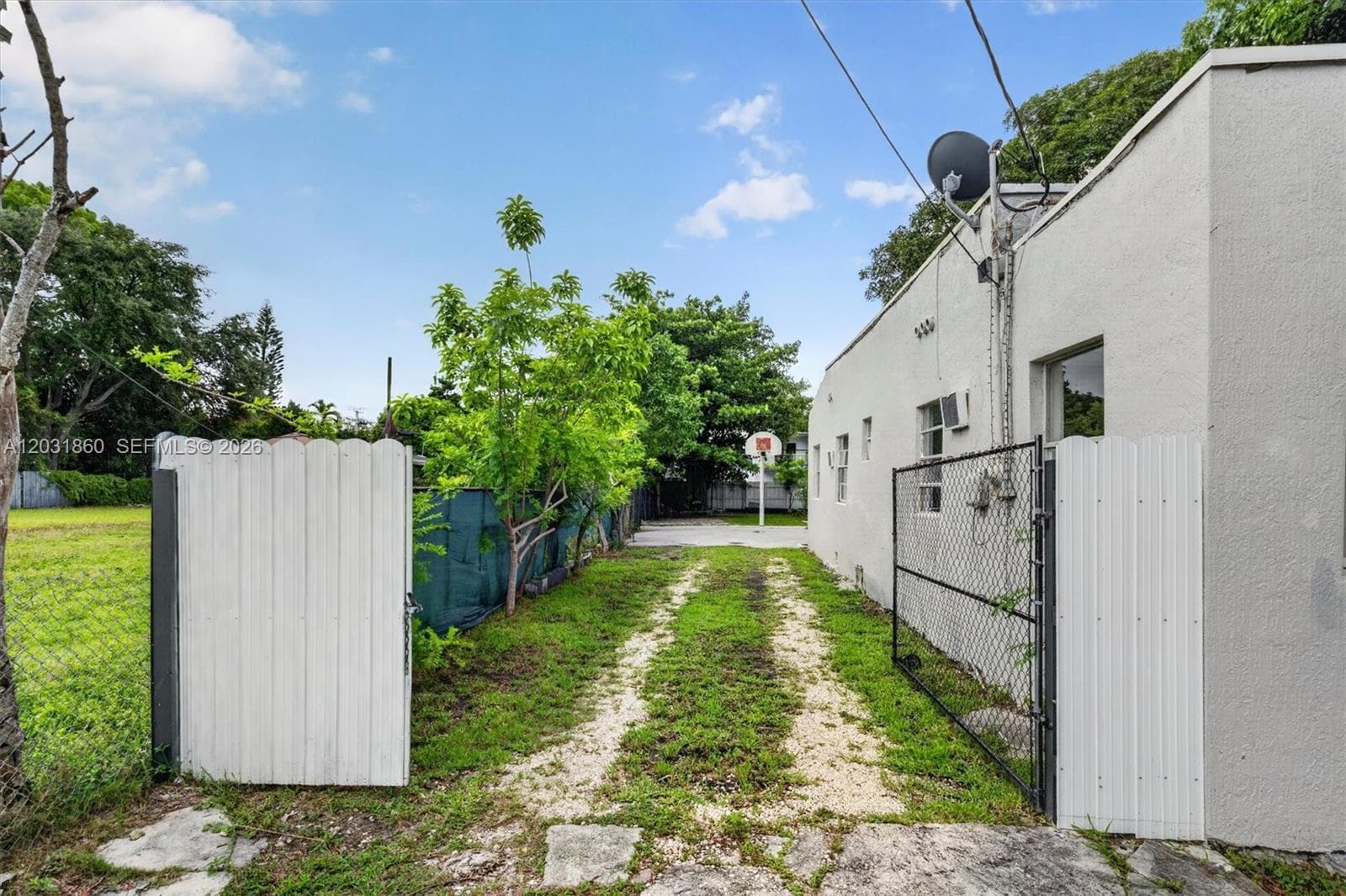 836 NW 29th Ter, Miami FL 33127 — 2