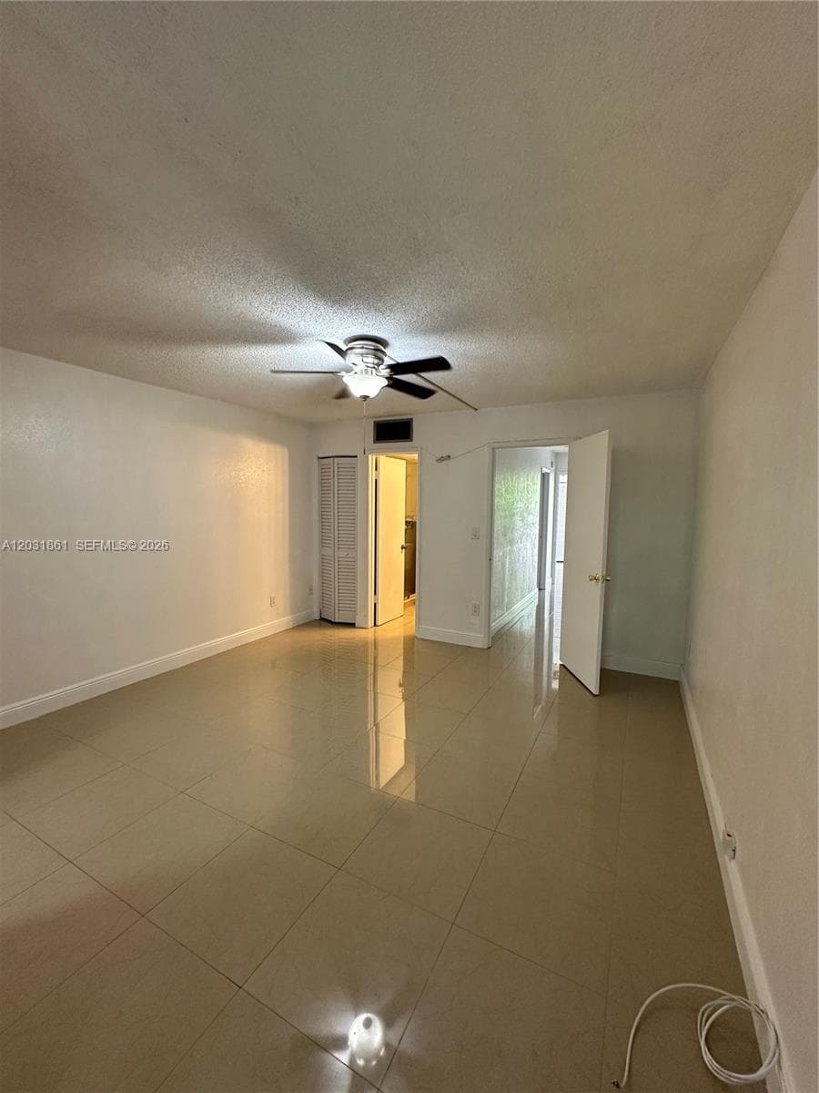9250 Fontainebleau Blvd # 202, Miami FL 33172 — 13