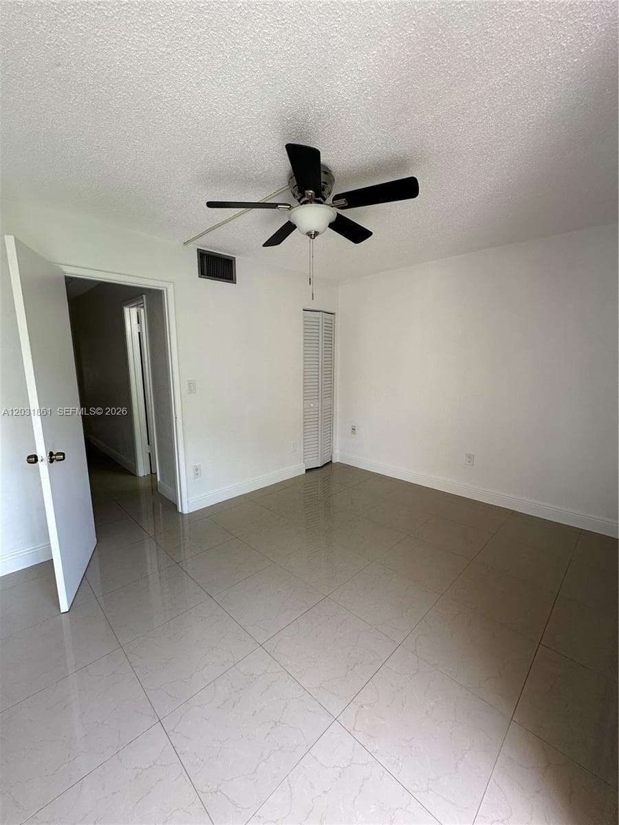 9250 Fontainebleau Blvd # 202, Miami FL 33172 — 22