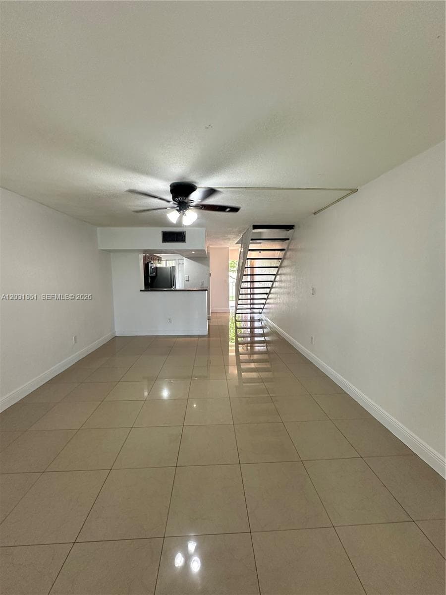 9250 Fontainebleau Blvd # 202, Miami FL 33172 — 4