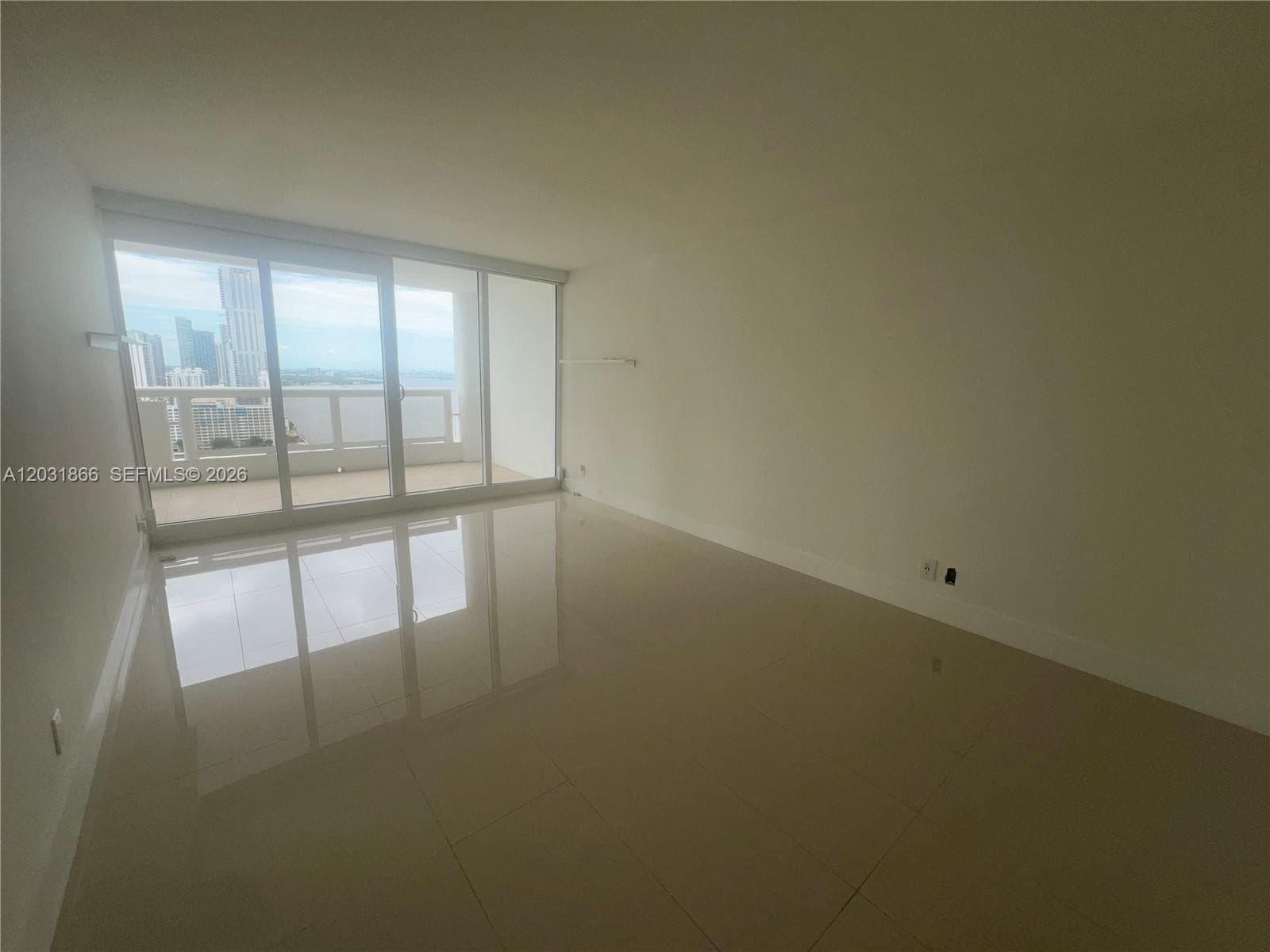 1717 N Bayshore Dr # 3337, Miami FL 33132 — 3