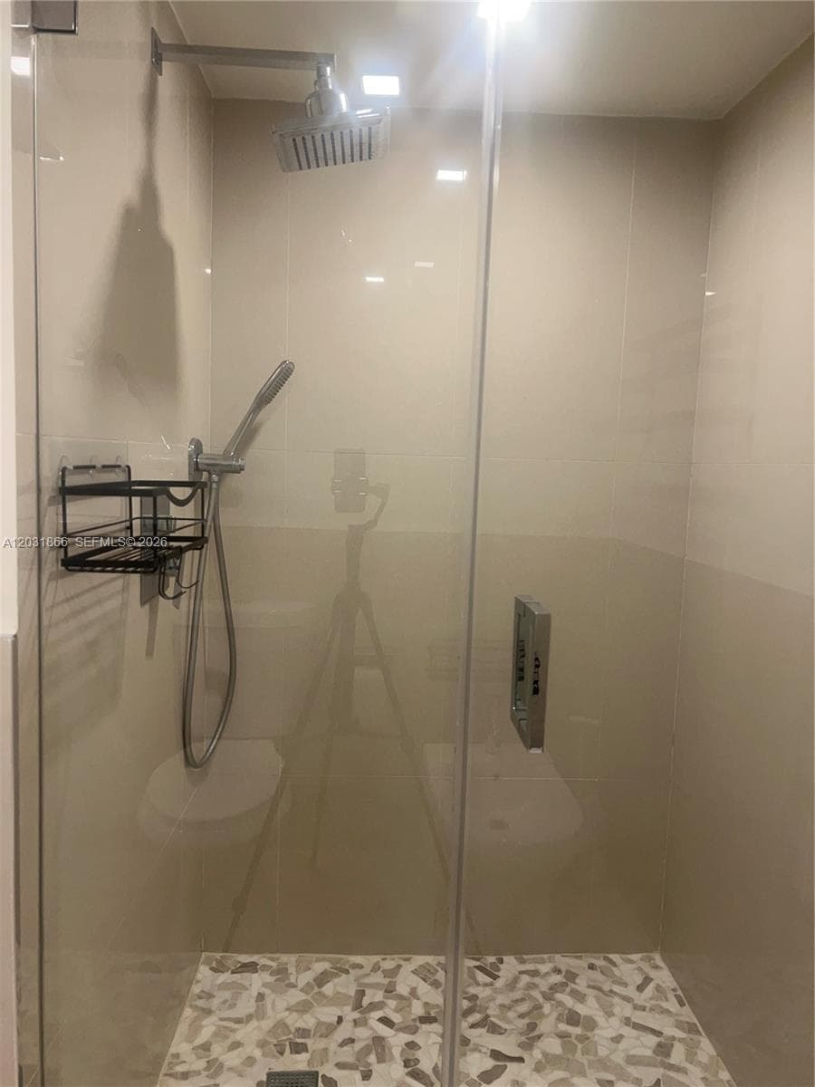 1717 N Bayshore Dr # 3337, Miami FL 33132 — 14