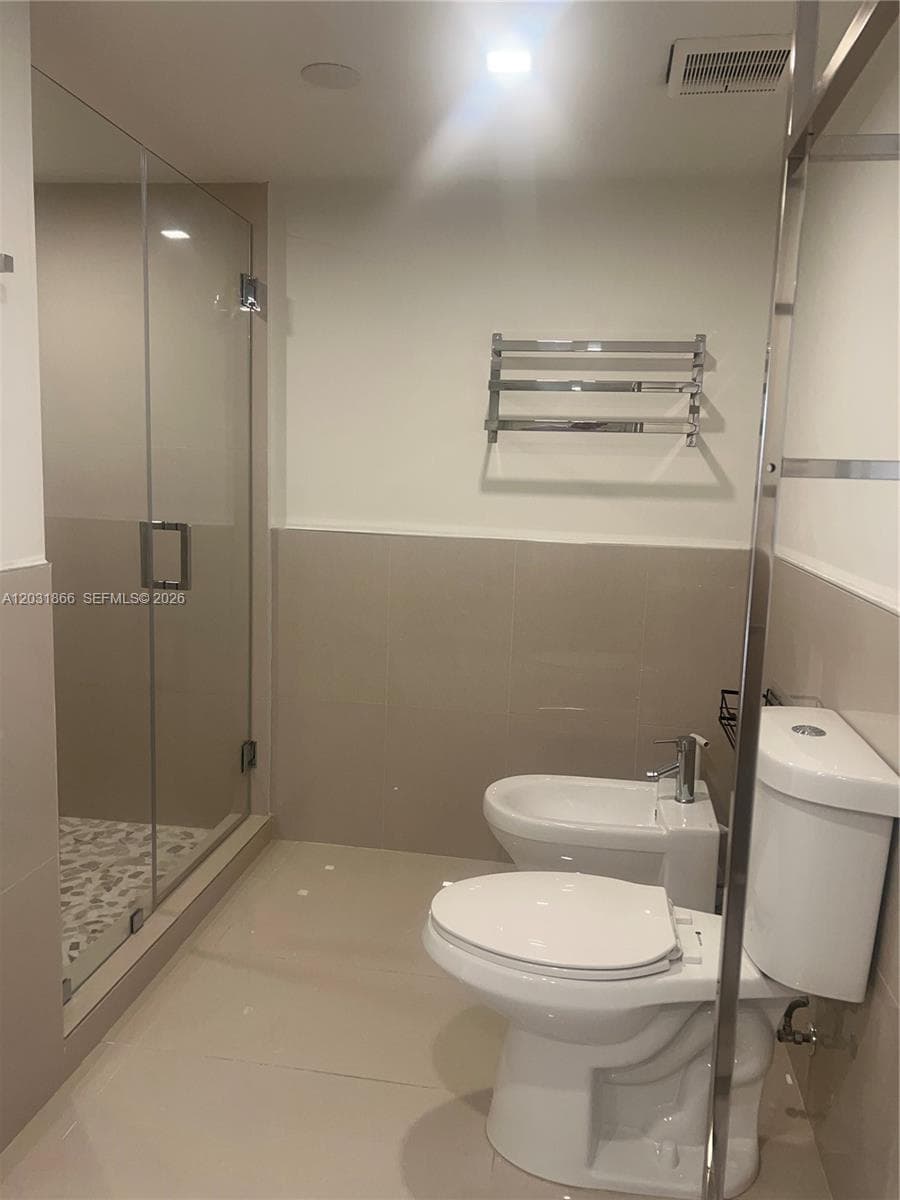 1717 N Bayshore Dr # 3337, Miami FL 33132 — 15
