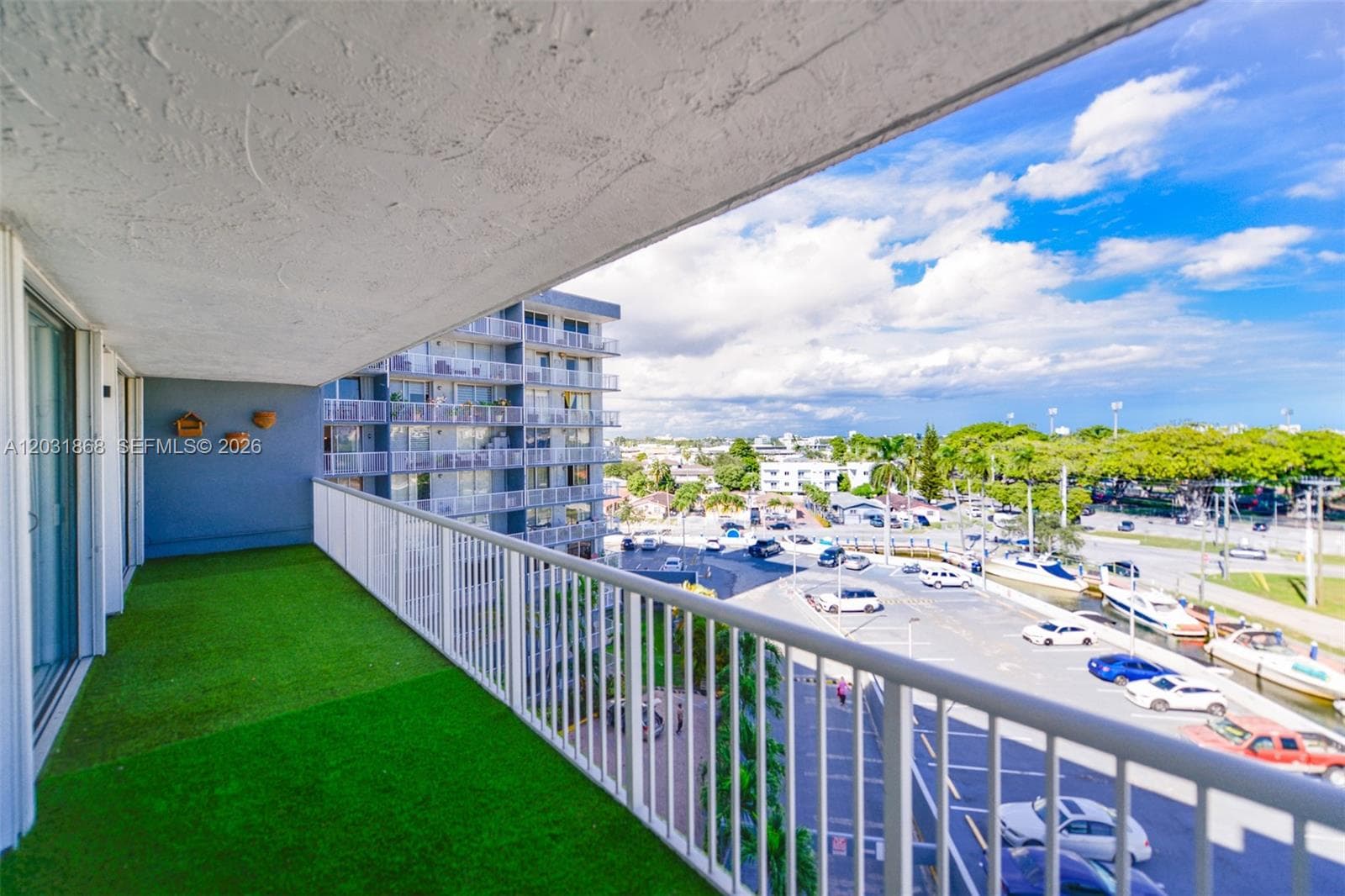 1800 NW 24th Ave # 712, Miami FL 33125 — 27