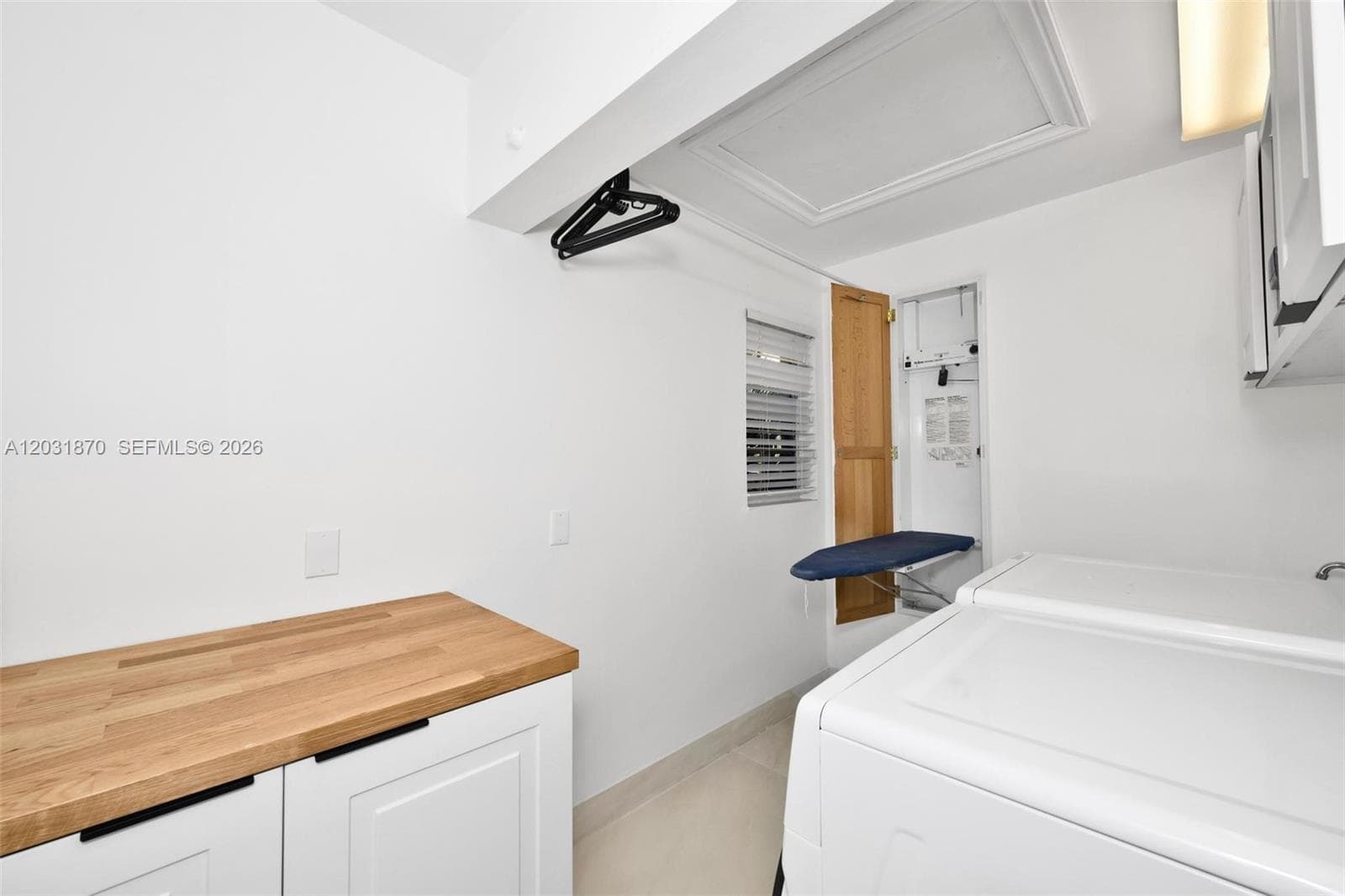 2940 NE 164th St, North Miami Beach FL 33160 — 31