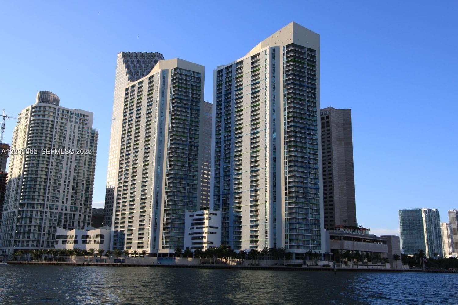 325 S Biscayne Blvd # 2824, Miami FL 33131 — 1