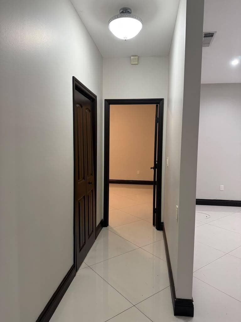 9141 NW 152nd Street, Miami Lakes FL 33018 — 23