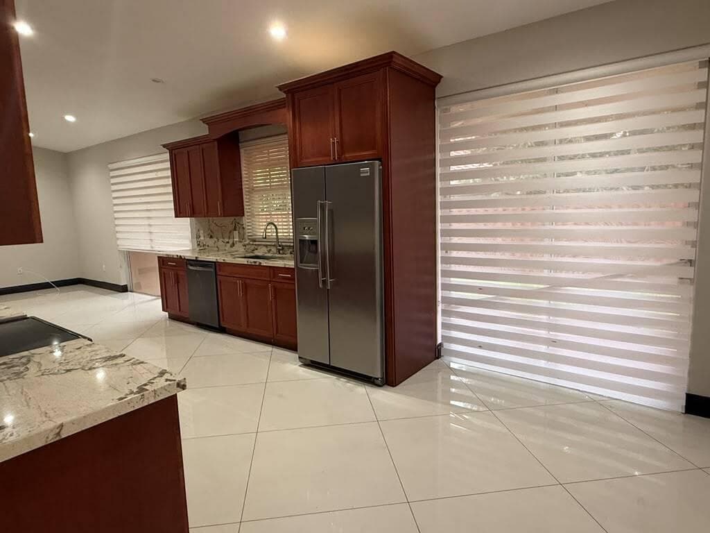 9141 NW 152nd Street, Miami Lakes FL 33018 — 11