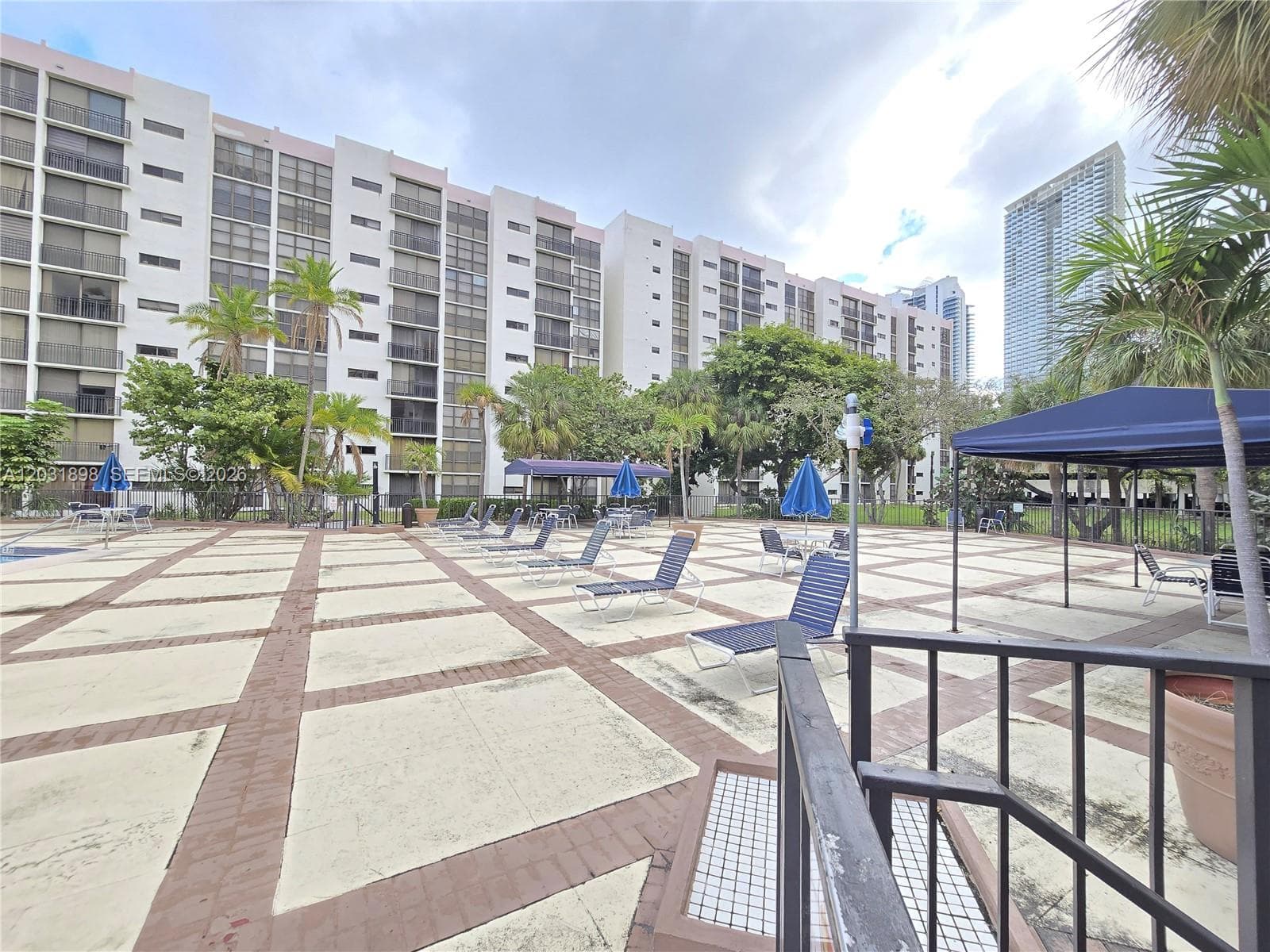 16919 N Bay Rd # 517, Sunny Isles Beach FL 33160 — 4