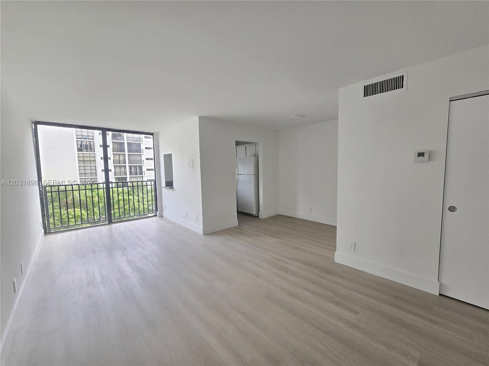 16919 N Bay Rd # 517, Sunny Isles Beach FL 33160 — 25