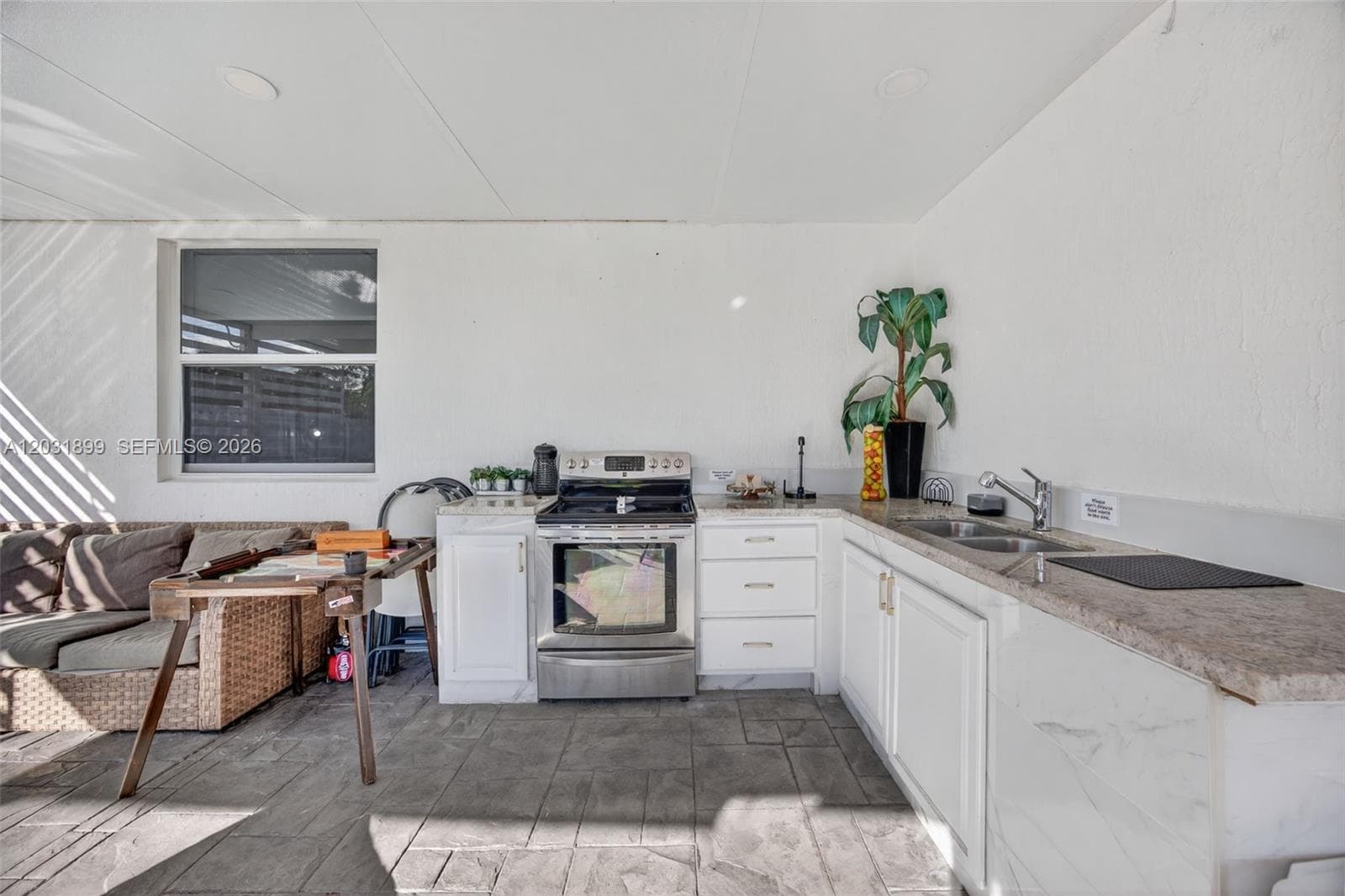 21363 SW 127th Ct, Miami FL 33177 — 38
