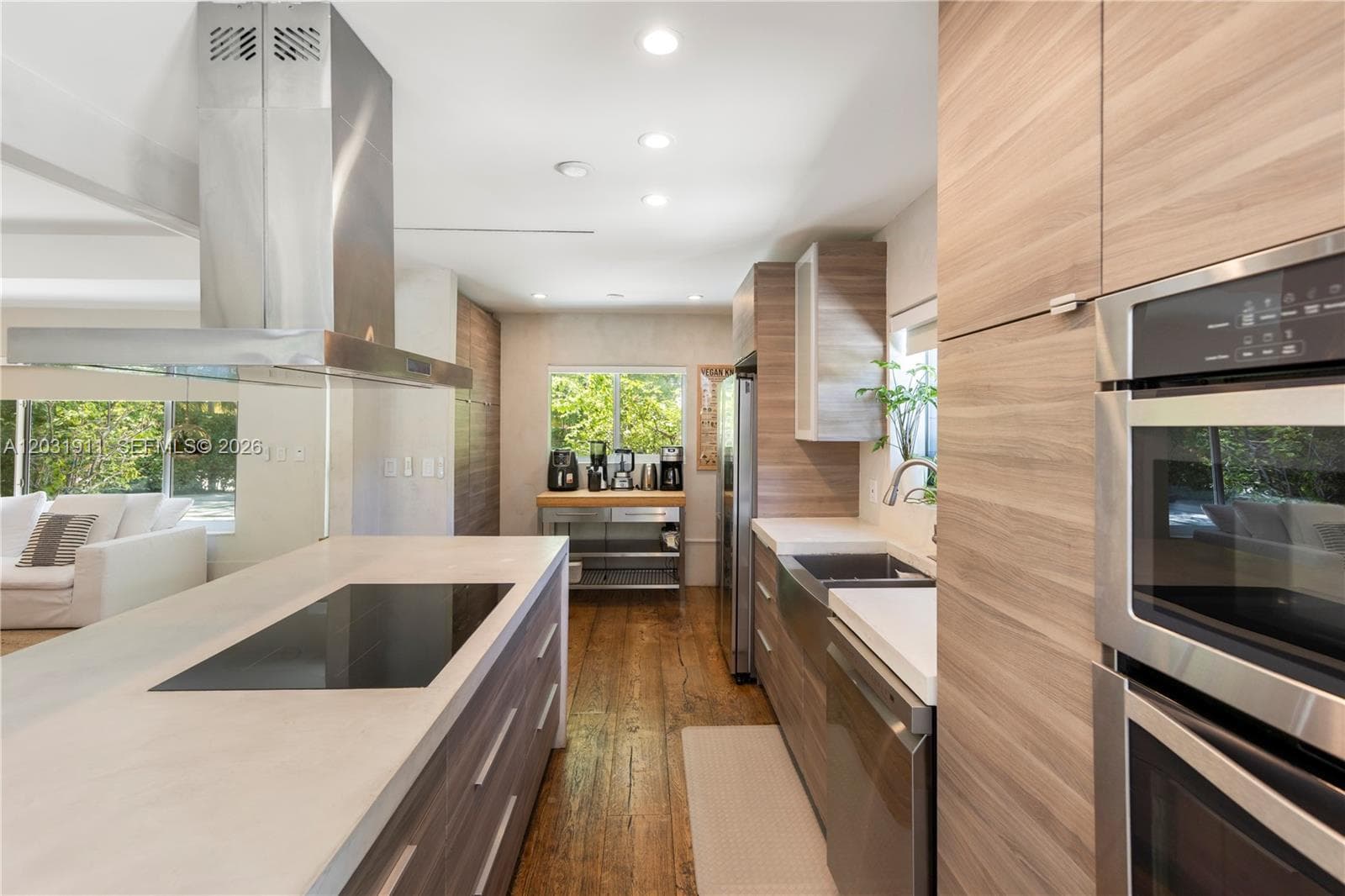 651 NE 52nd Ter, Miami FL 33137 — 6